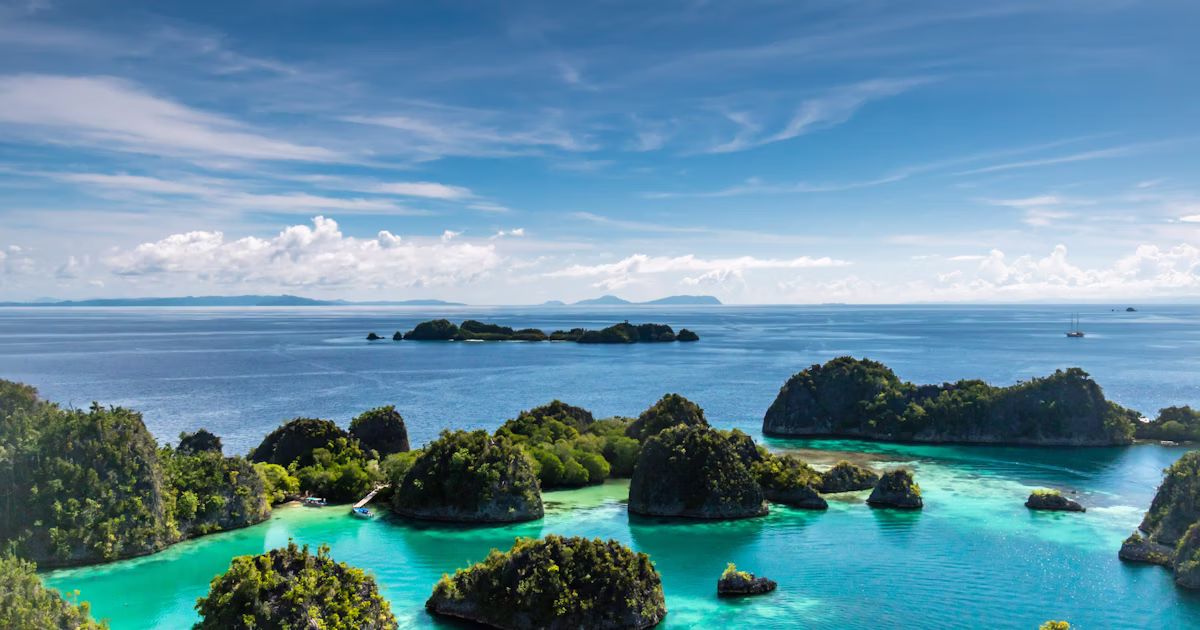 Booking Open Trip Misool